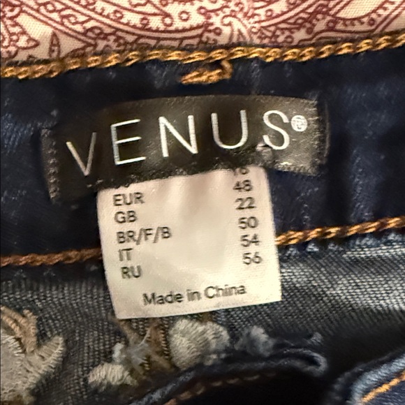 VENUS Dark Blue Floral Embroidered Skinny Jeans - Picture 2 of 6